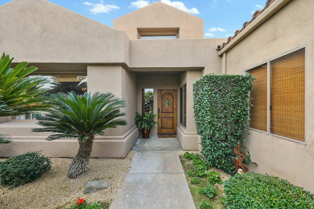 Property Photo:  77543 Burrus Ct Court  CA 92211 