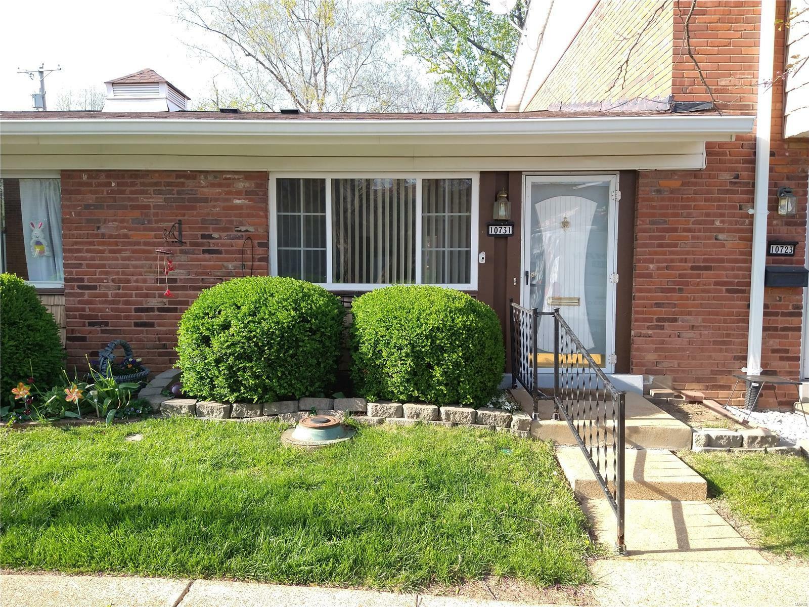 10731 Carroll Wood Way  St Louis MO 63128 photo