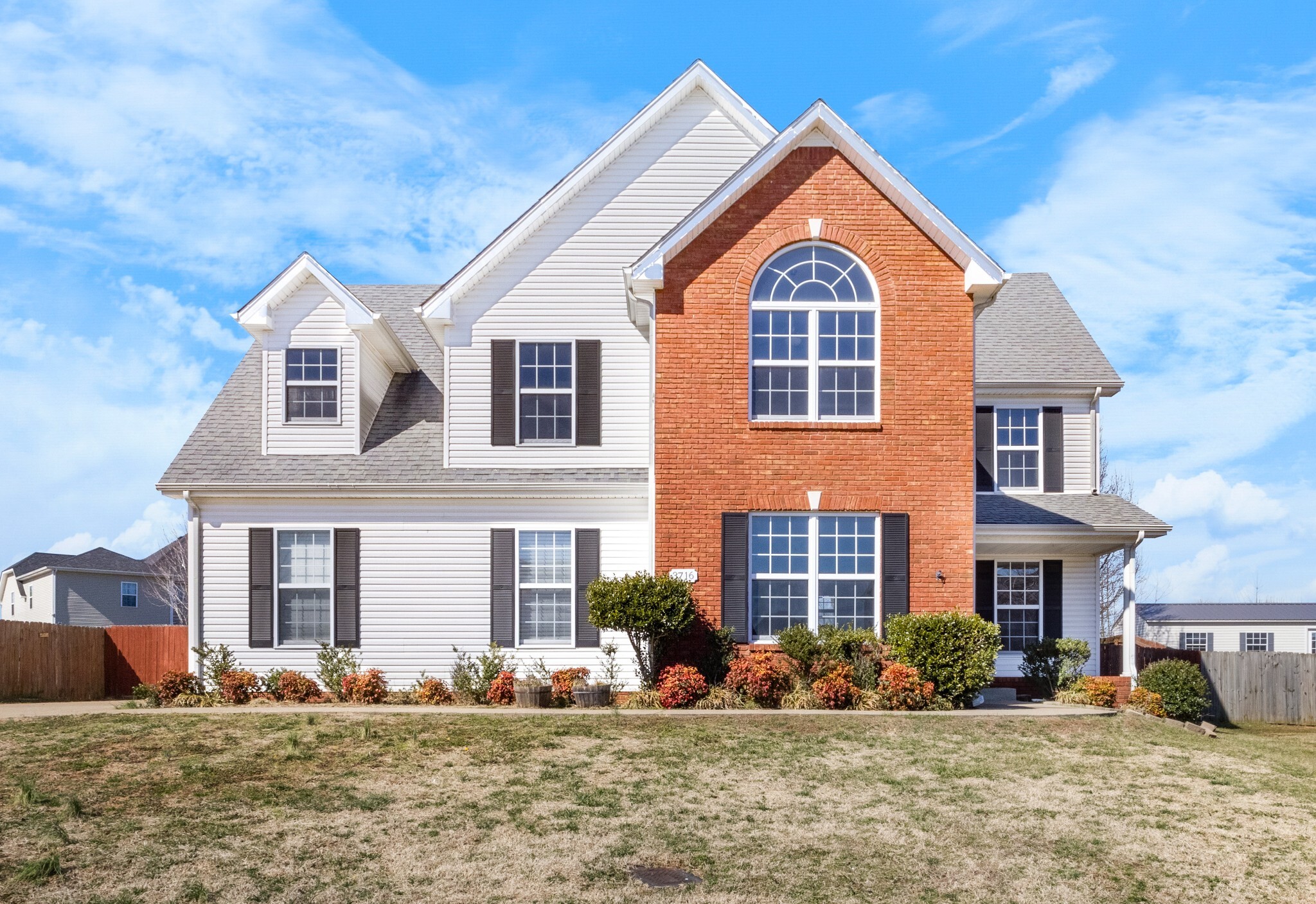 Property Photo: 3716 Meadow Knoll Ct TN 37040