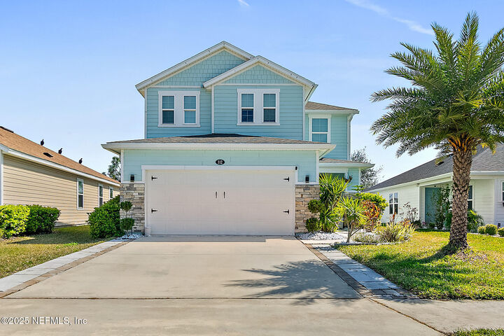 Property Photo: 112 Fallen Oak Trail FL 32095