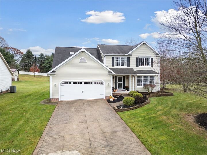 6602 Lorraine Avenue NW  Massillon OH 44646 photo