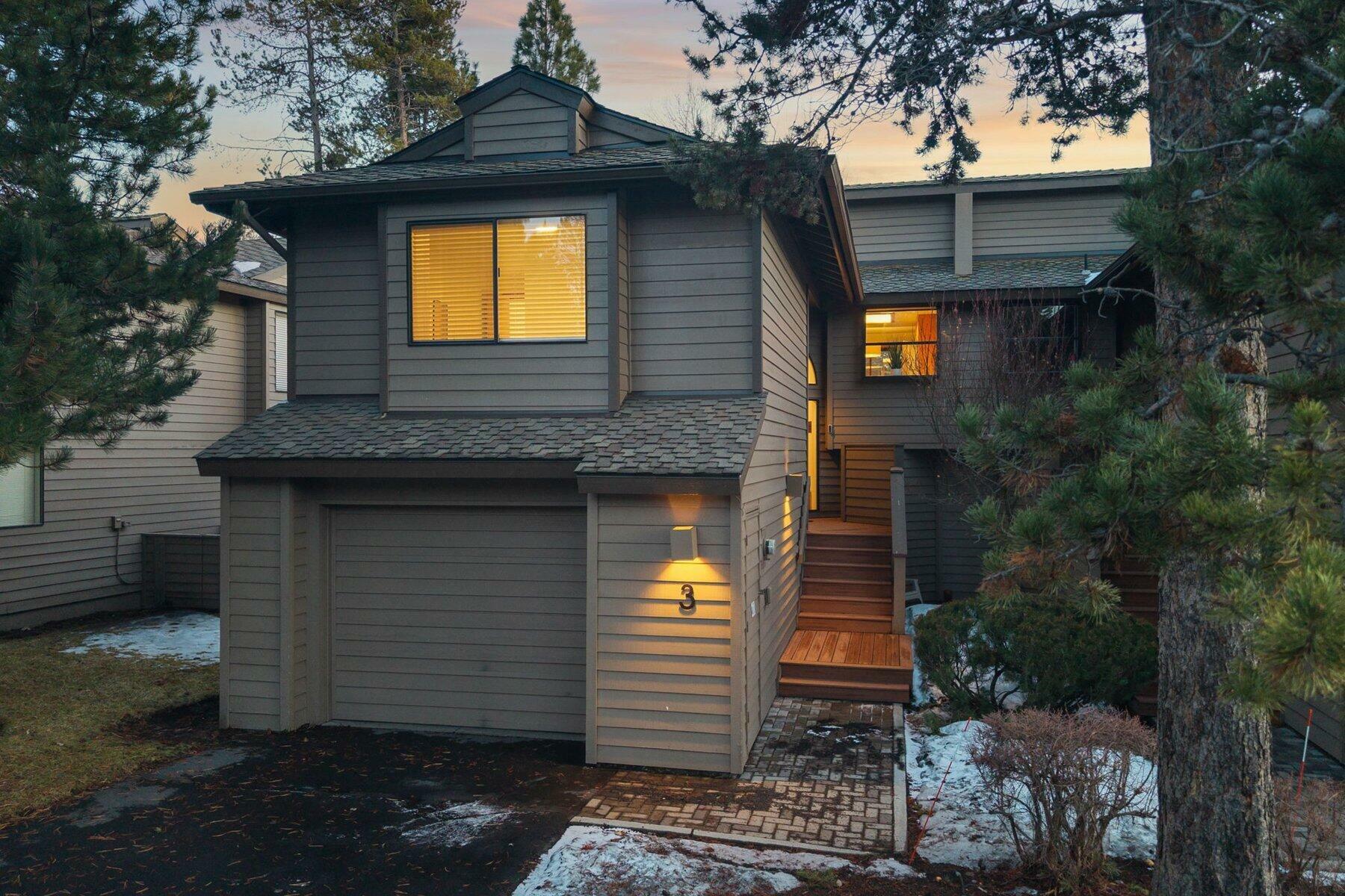 Property Photo: 17732 W Core Road 3 OR 97707