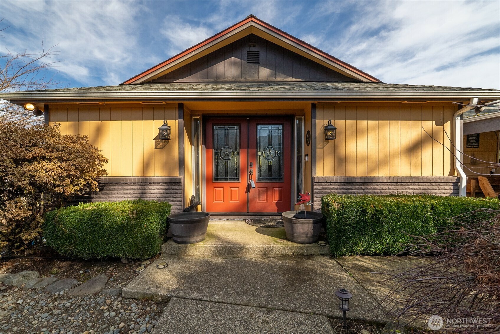 Property Photo:  3211  23rd Street SW  WA 98373 