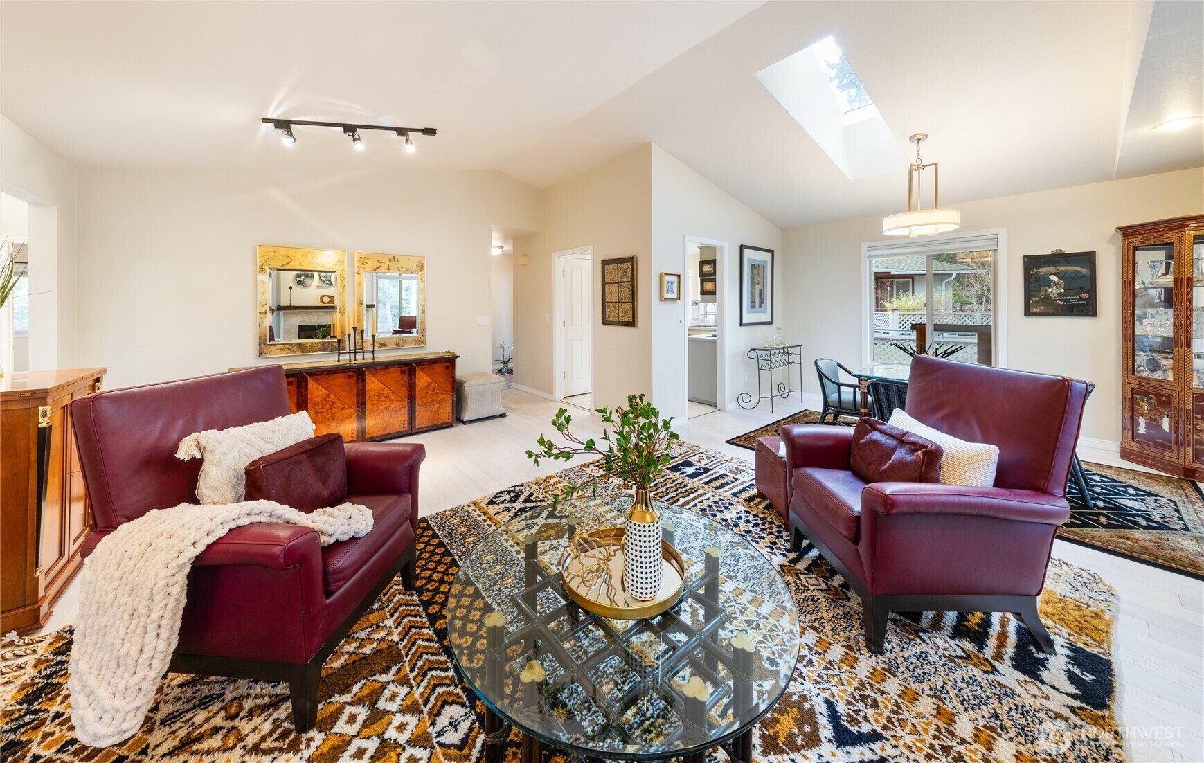 Property Photo: 2110 Creekside Cir WA 98221
