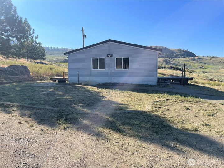 Property Photo:  105  Swanson Mill Road  WA 98844 