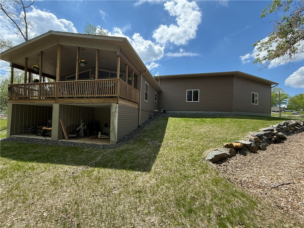 Property Photo:  18430 Hillside Drive  WI 54773 