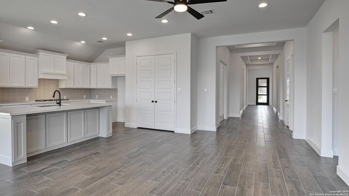 Property Photo:  12326 Fort Jyn  TX 78245 