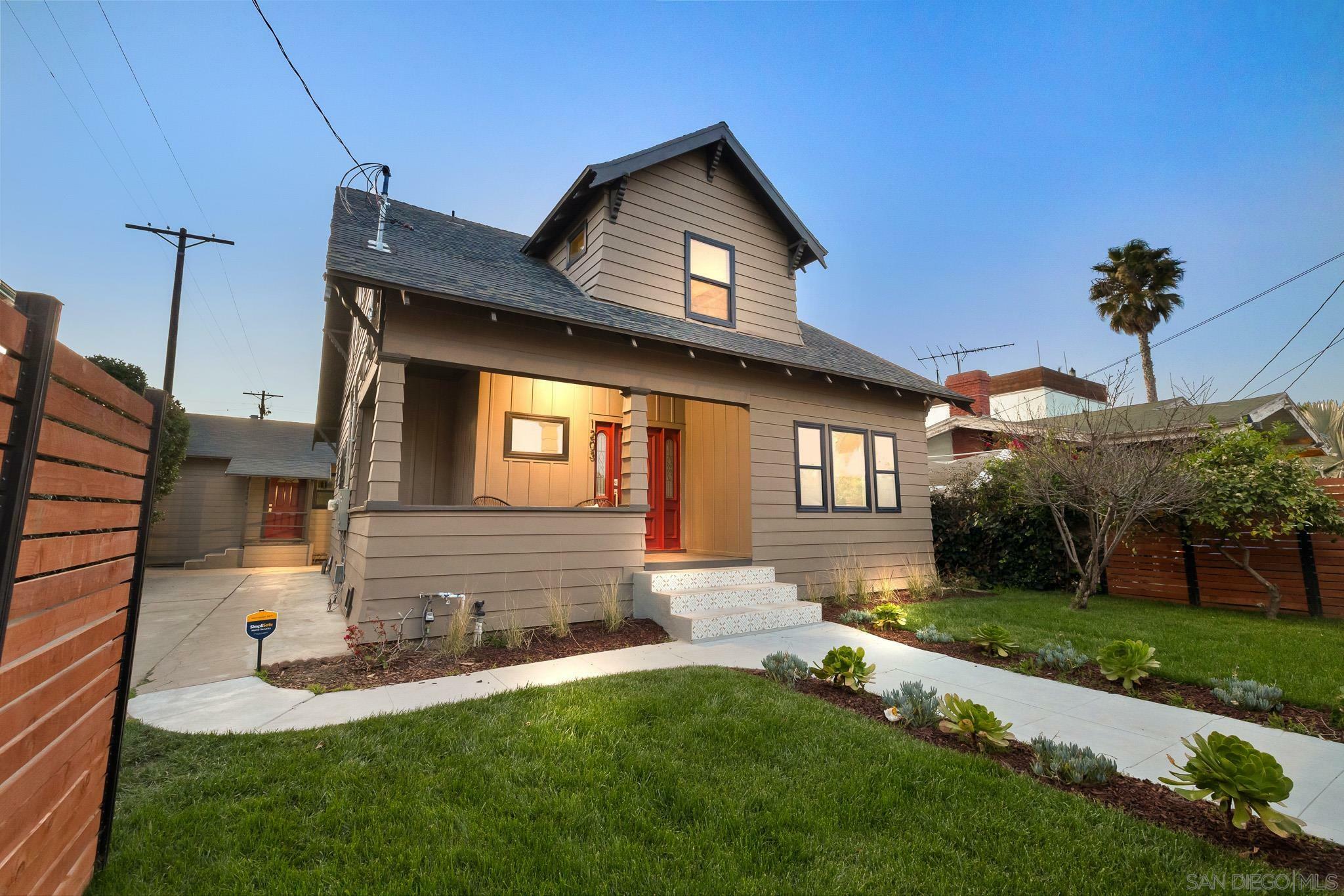Property Photo: 1203 N Normandie Ave CA 90029