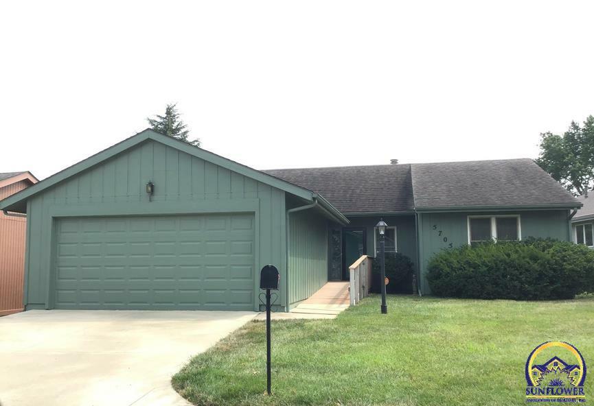 Property Photo: 5705 SW Arrowhead Ct KS 66614