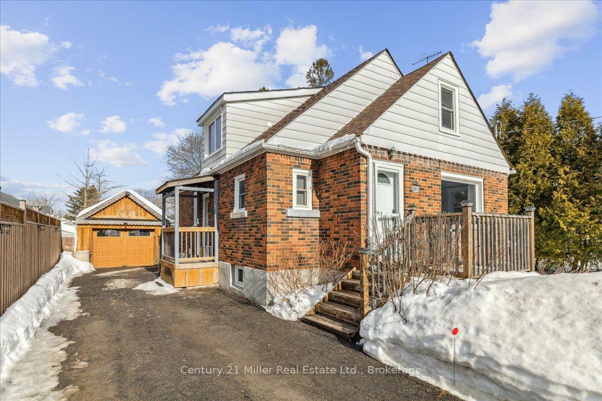 Photo de la propriété: 281 Peel Street ON L7J 1M7