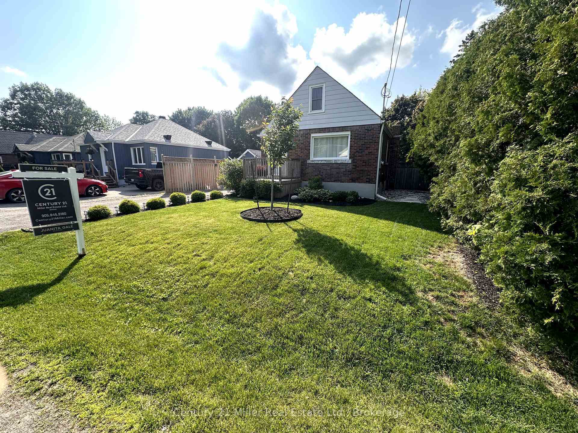 Property Photo: 281 Peel Street ON L7J 1M7