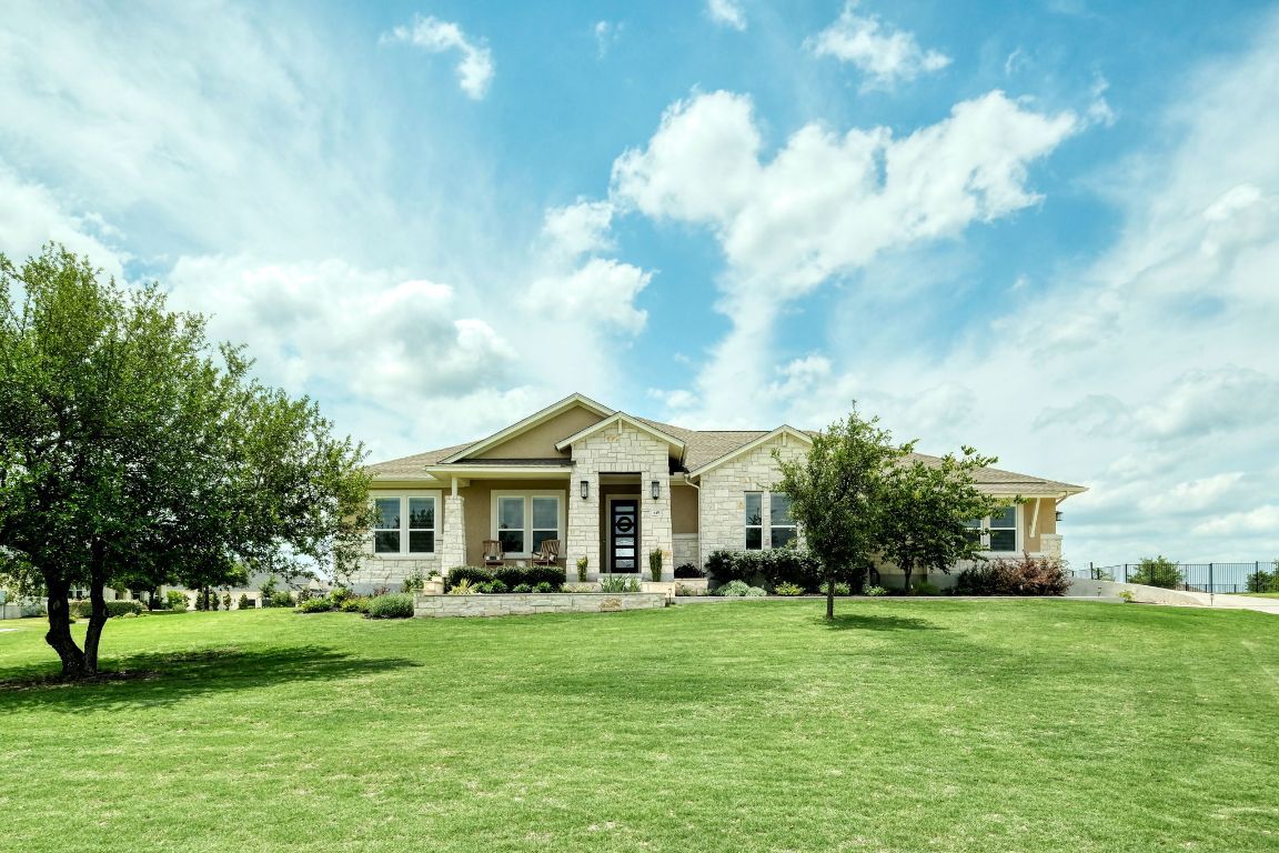 Property Photo: 449 Ocate Mesa Trail TX 78642