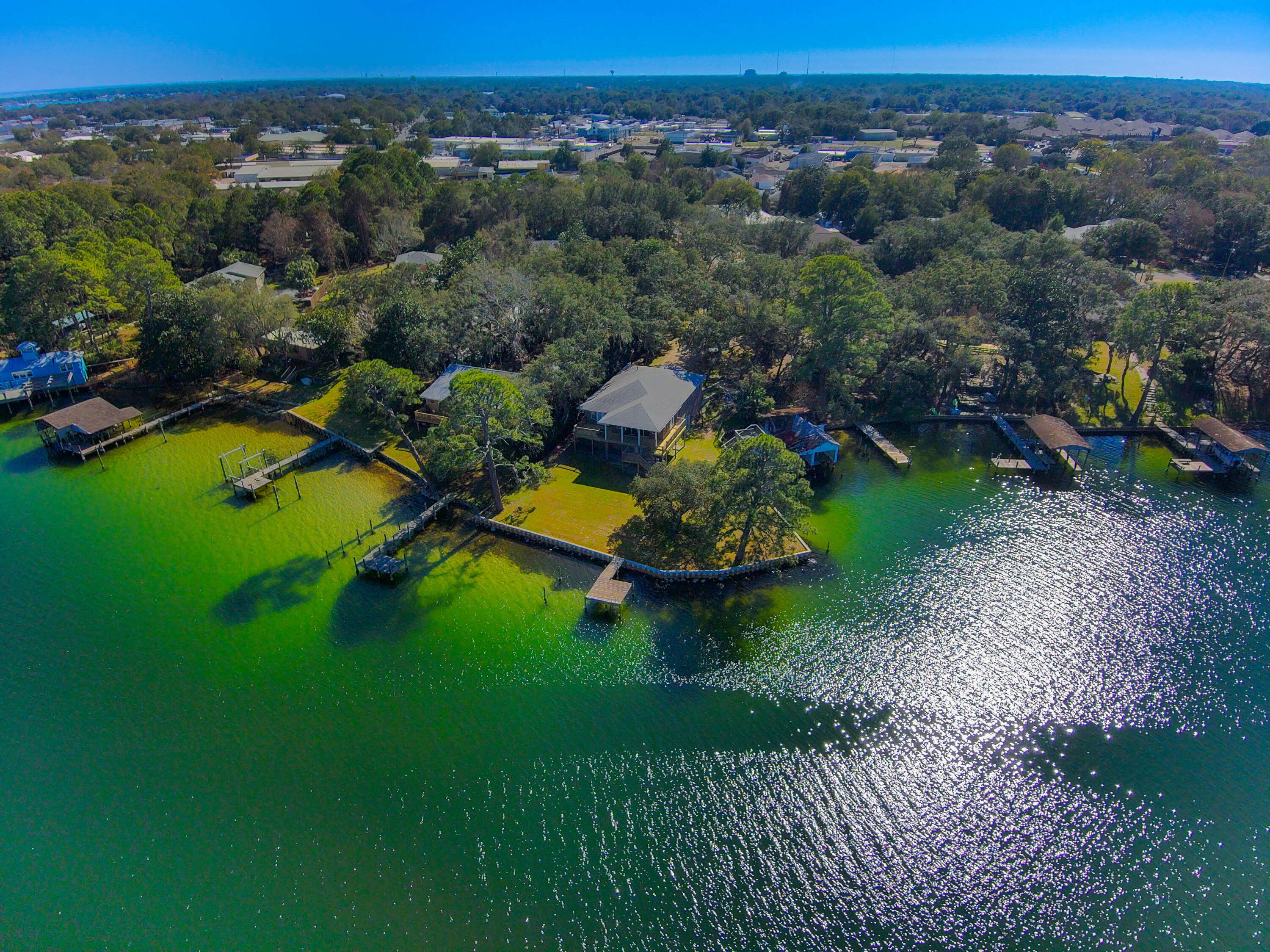 Property Photo:  10 Bayou Drive  FL 32547 