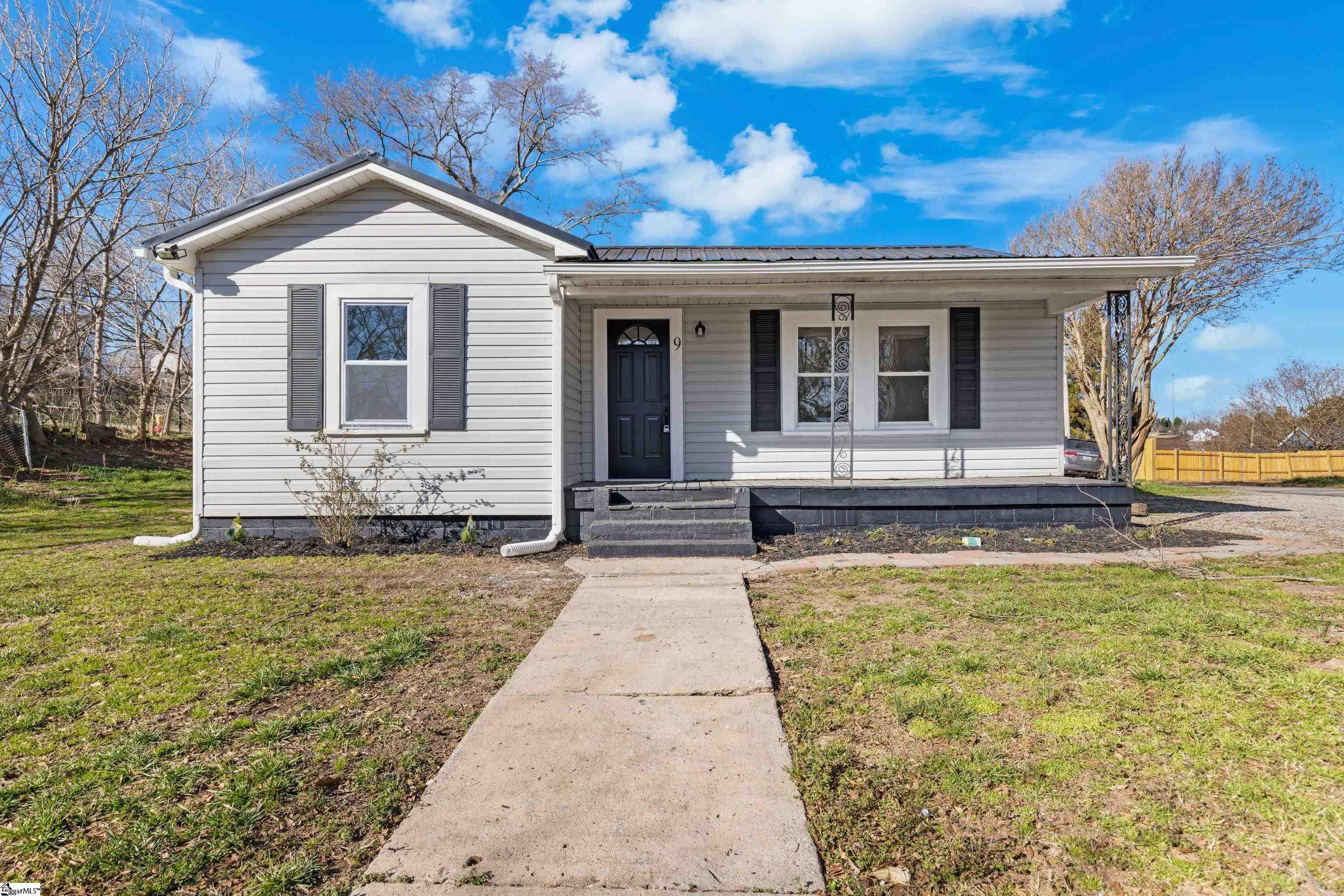 Property Photo:  9 Archie Street  SC 29673-1201 