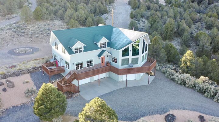 Property Photo: 1915 E Bailey Acres Dr UT 84759