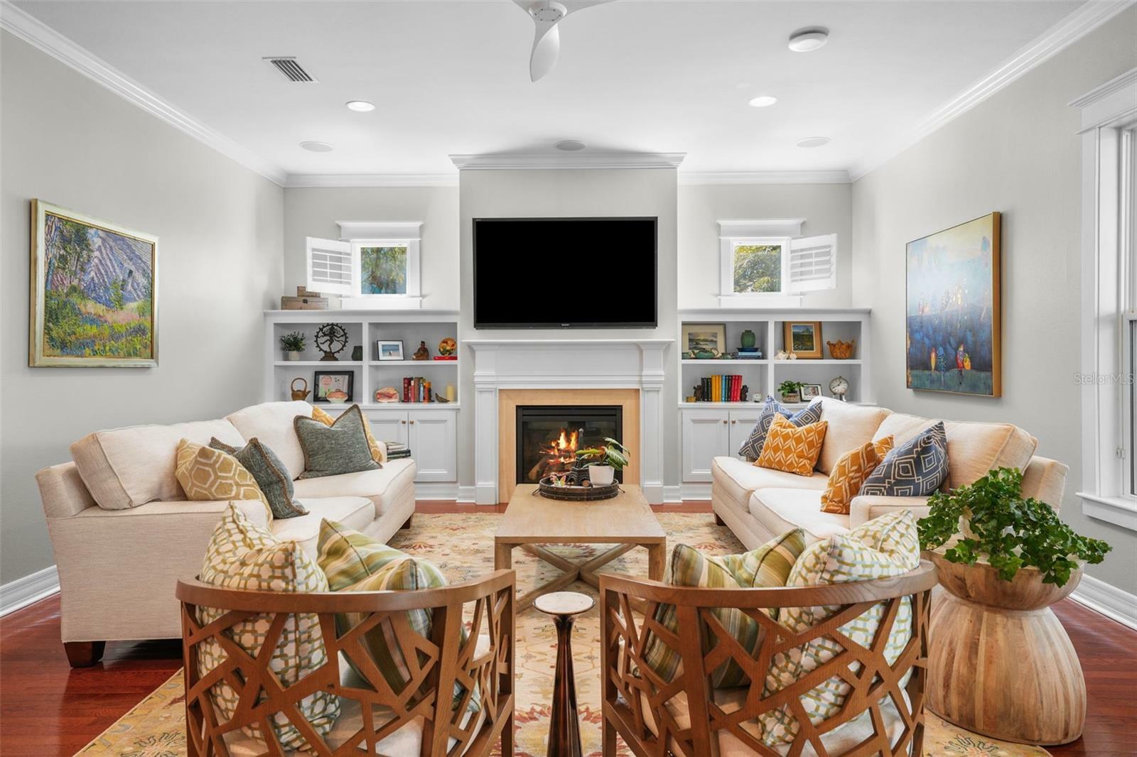 Property Photo: 4603 S Bartlett Street FL 33611