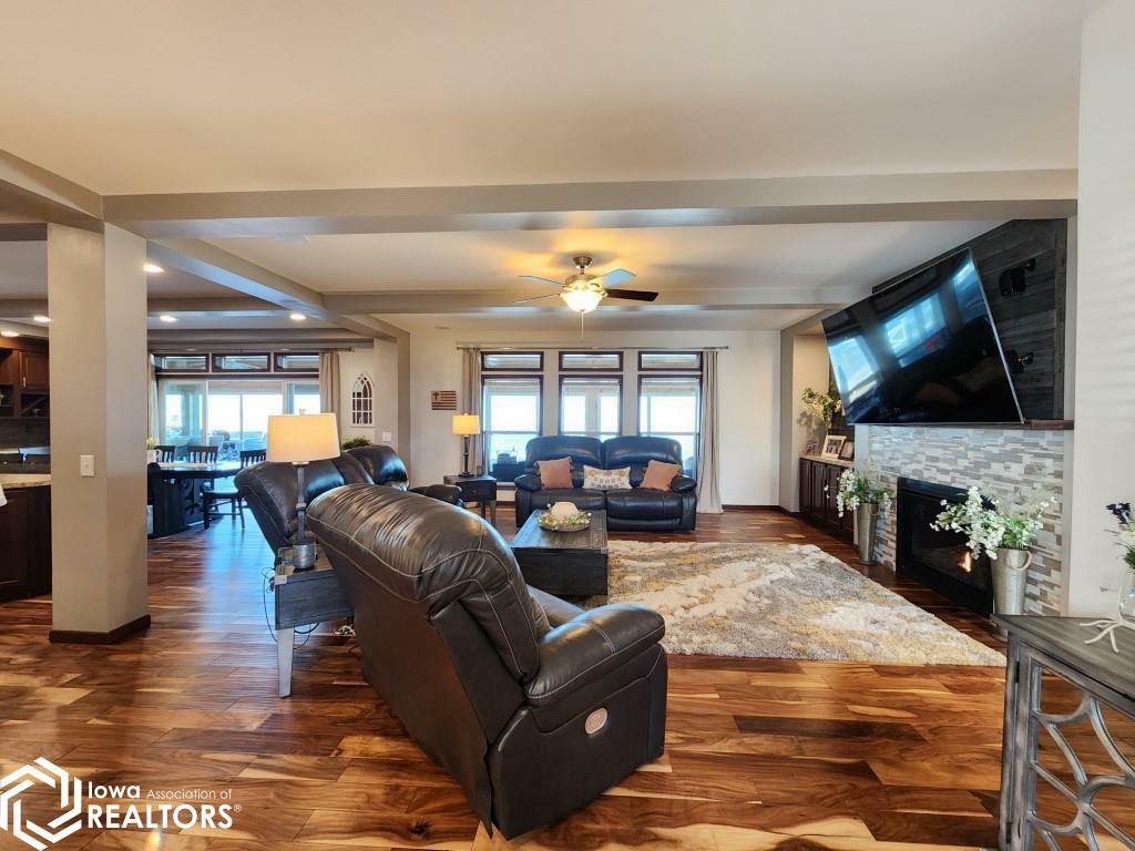 Property Photo: 940 250th Street IA 50475