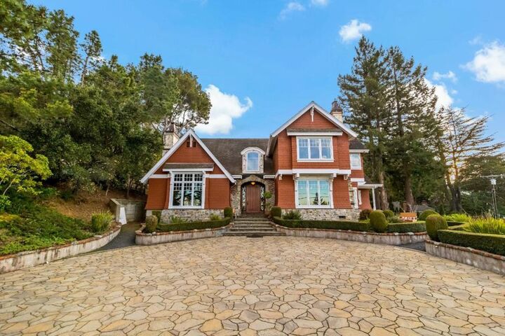 Property Photo: 589 California Way CA 94062