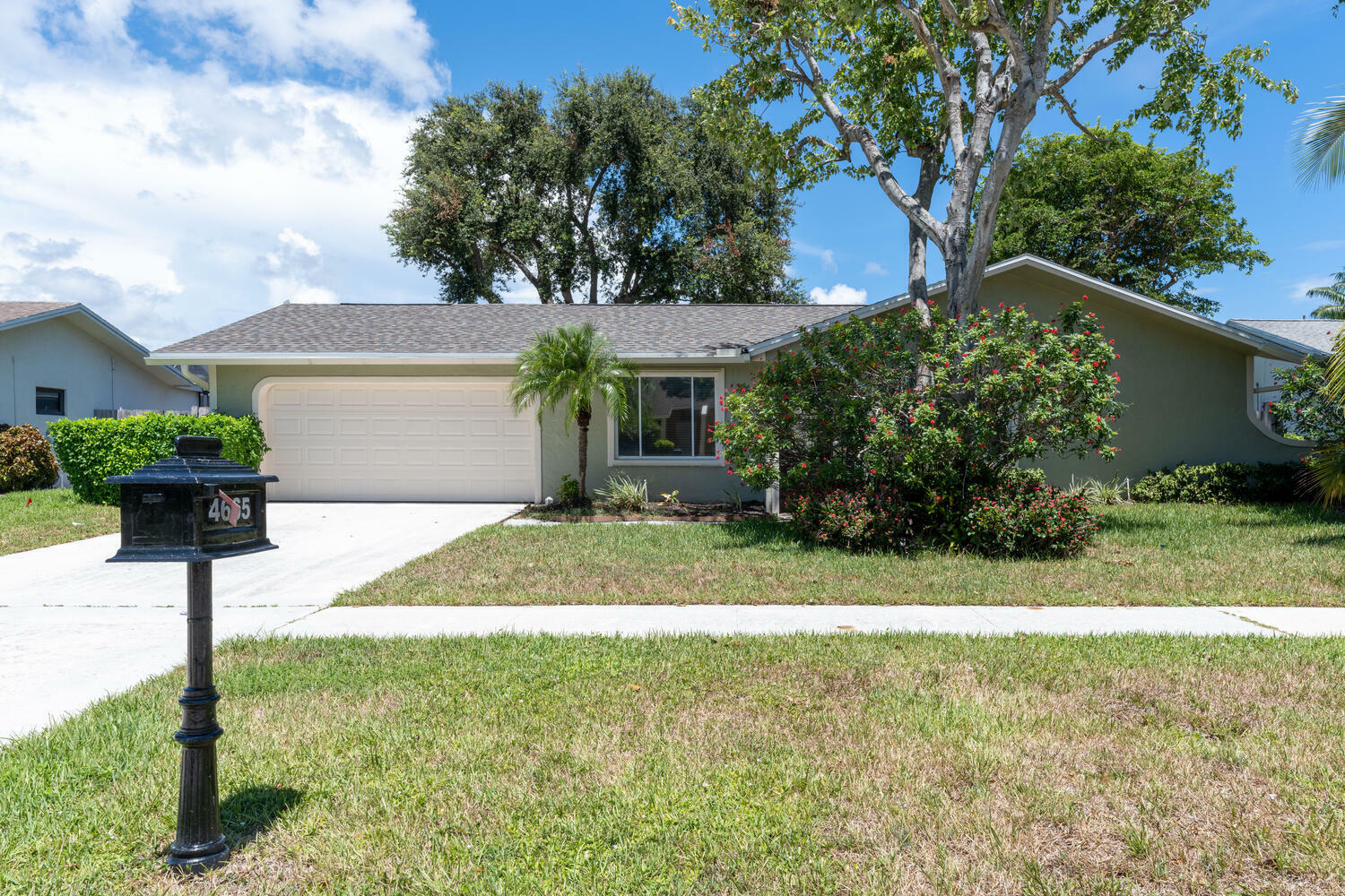 Property Photo:  4665 Brandywine Drive  FL 33487 