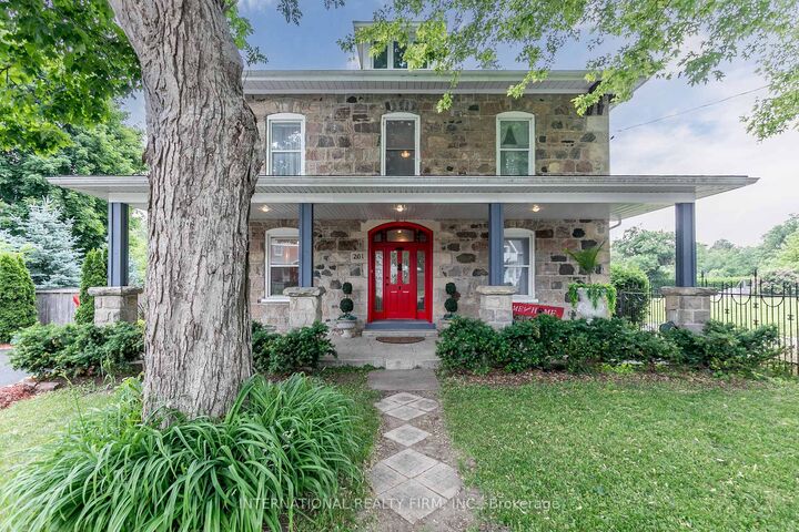 Property Photo: 261 Smith Street ON N0G 1A0