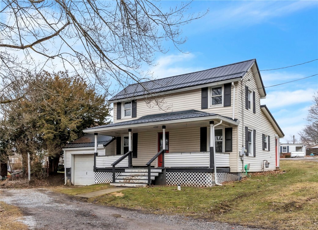 Property Photo:  1665 Mercer Rd  PA 16117 