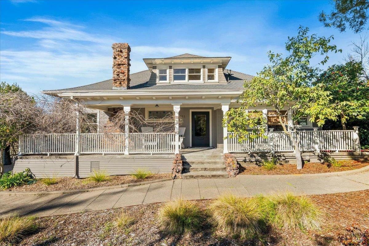 Property Photo:  706 Healdsburg Avenue  CA 95448 