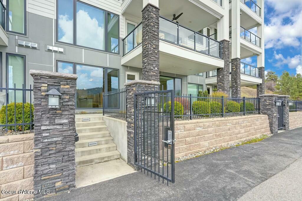 447 W Waterside Dr #104  Post Falls ID 83854 photo