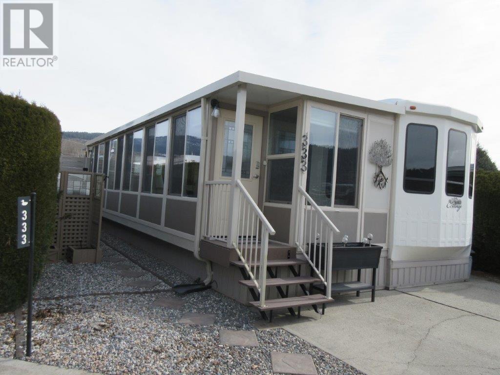 Property Photo: 415 Commonwealth Road 333 BC V4V 1P4