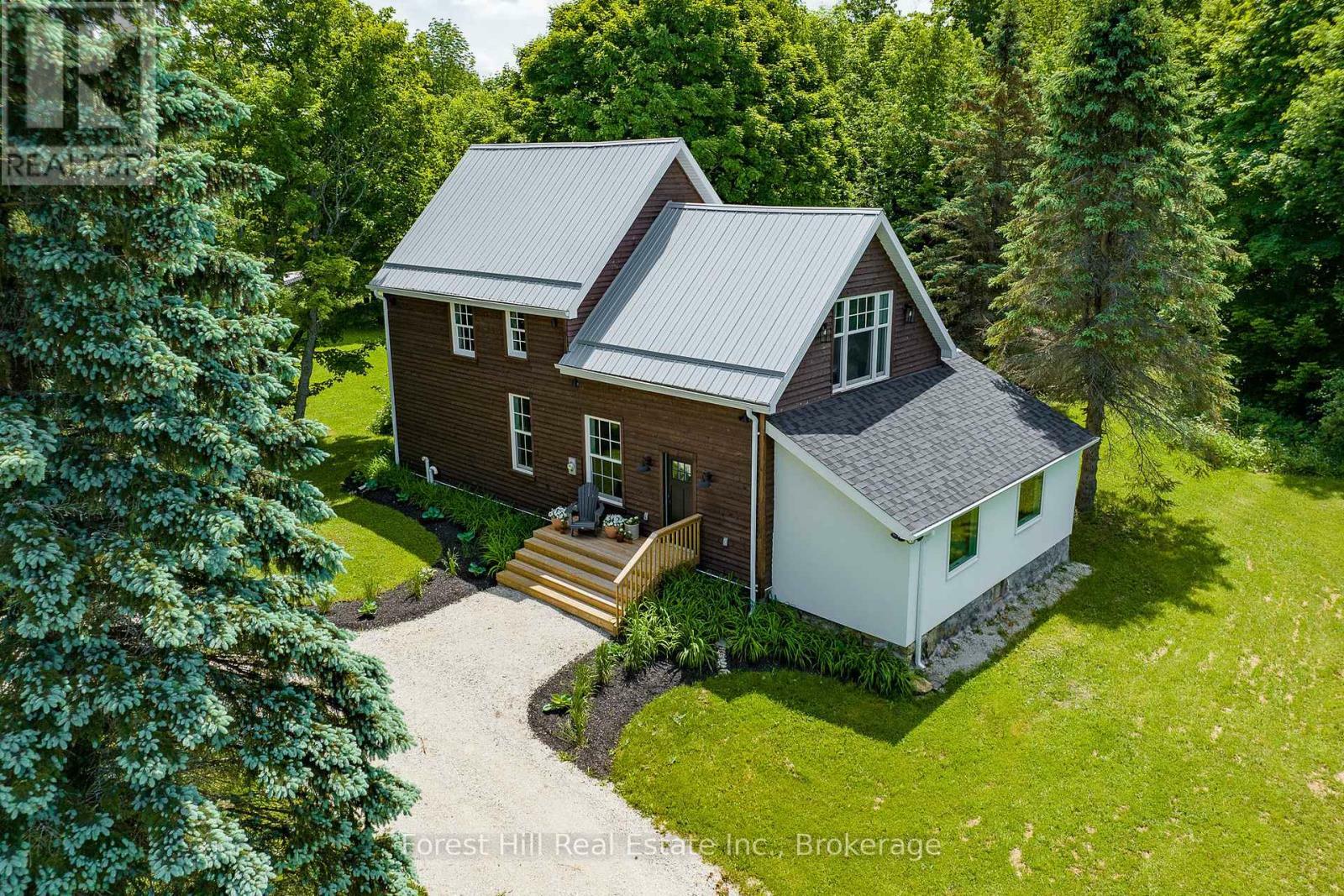 Property Photo: 555262 6th Line ON N0H 2E0