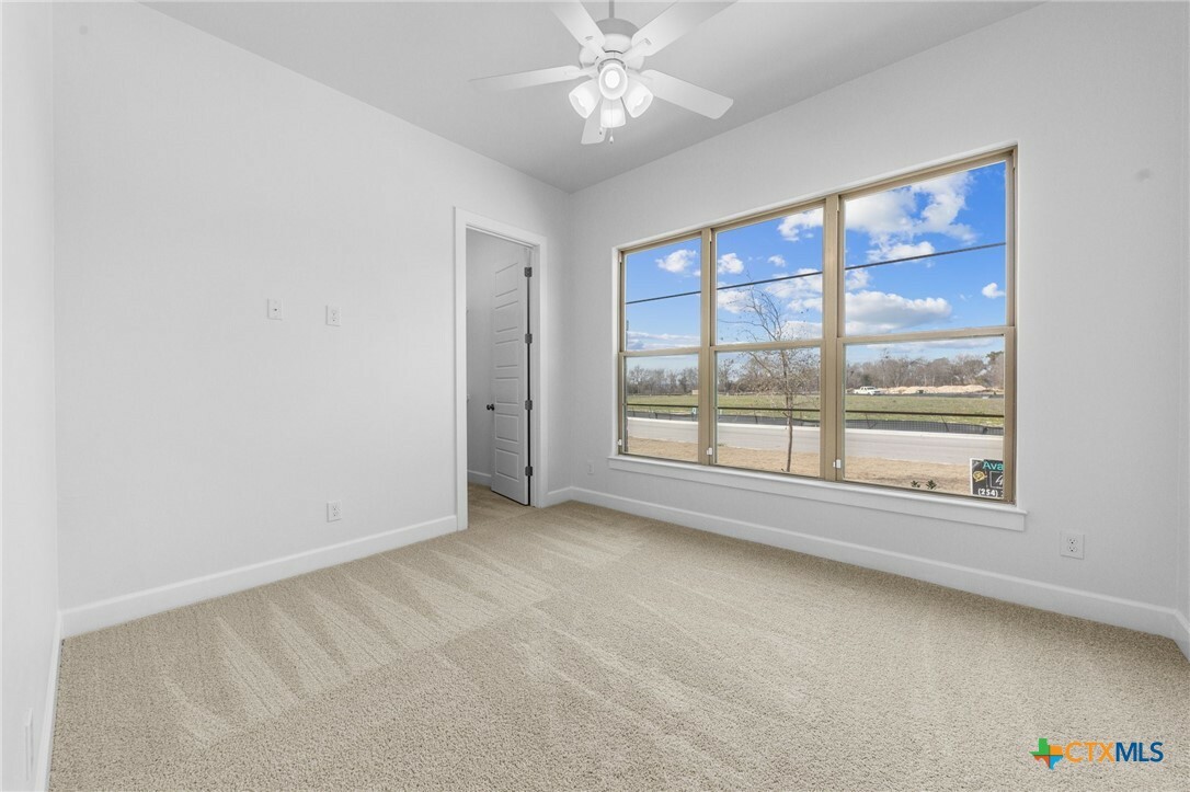 Property Photo: 6503 Gage Court TX 76502