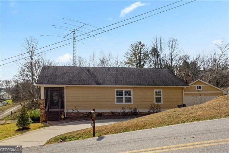 Property Photo:  18 Depot Street  GA 30513 