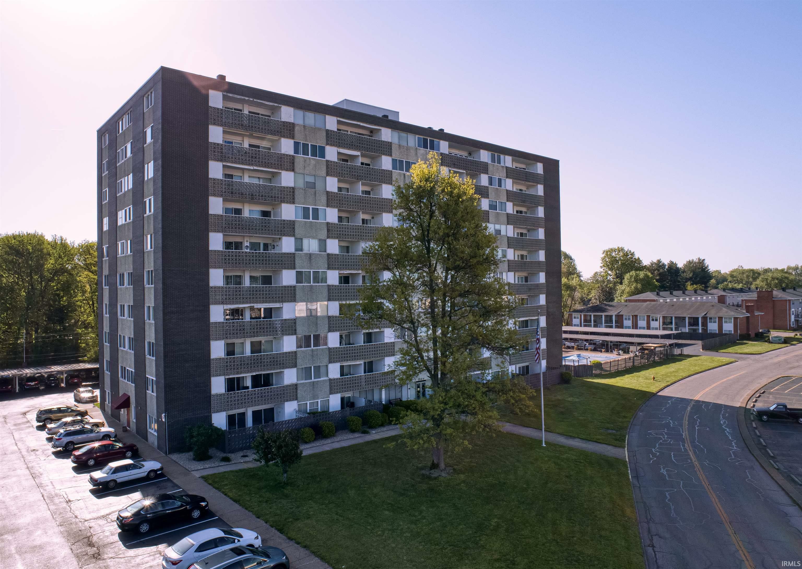 Property Photo:  1100 Erie Avenue 509  IN 47715 