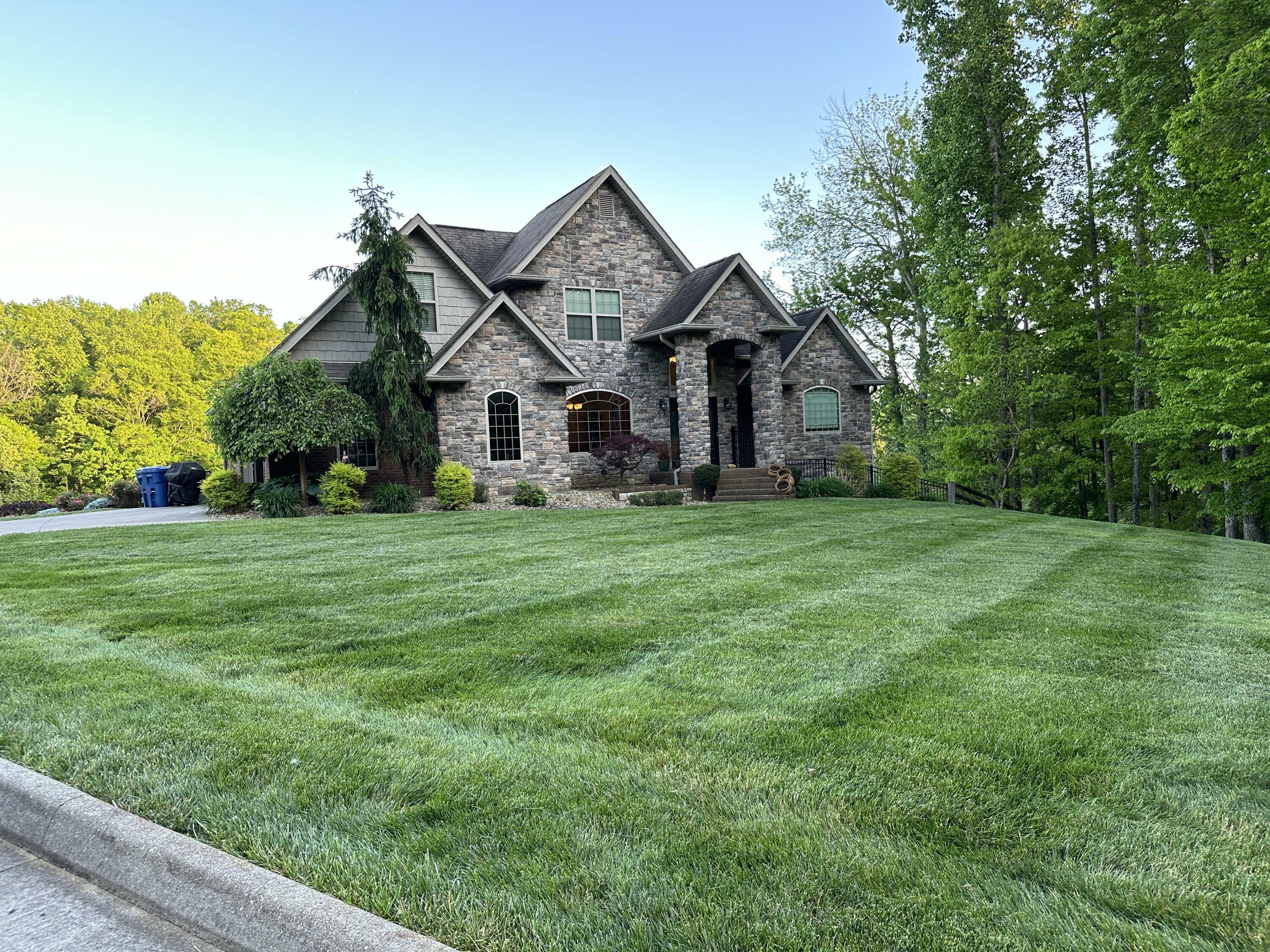 Property Photo: 449 Silver Creek Drive KY 42503