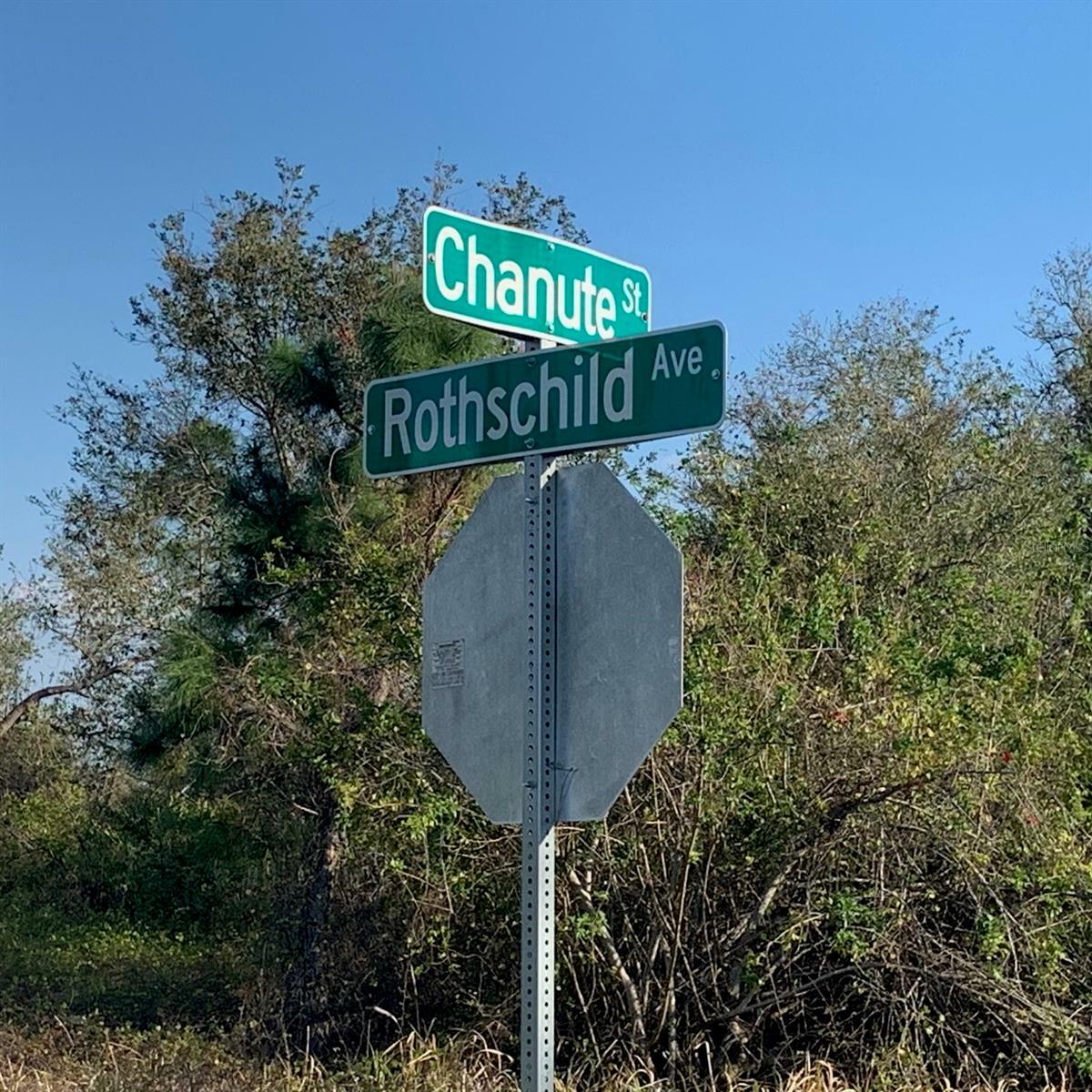 Property Photo: 14505 Rothschild Avenue FL 33953