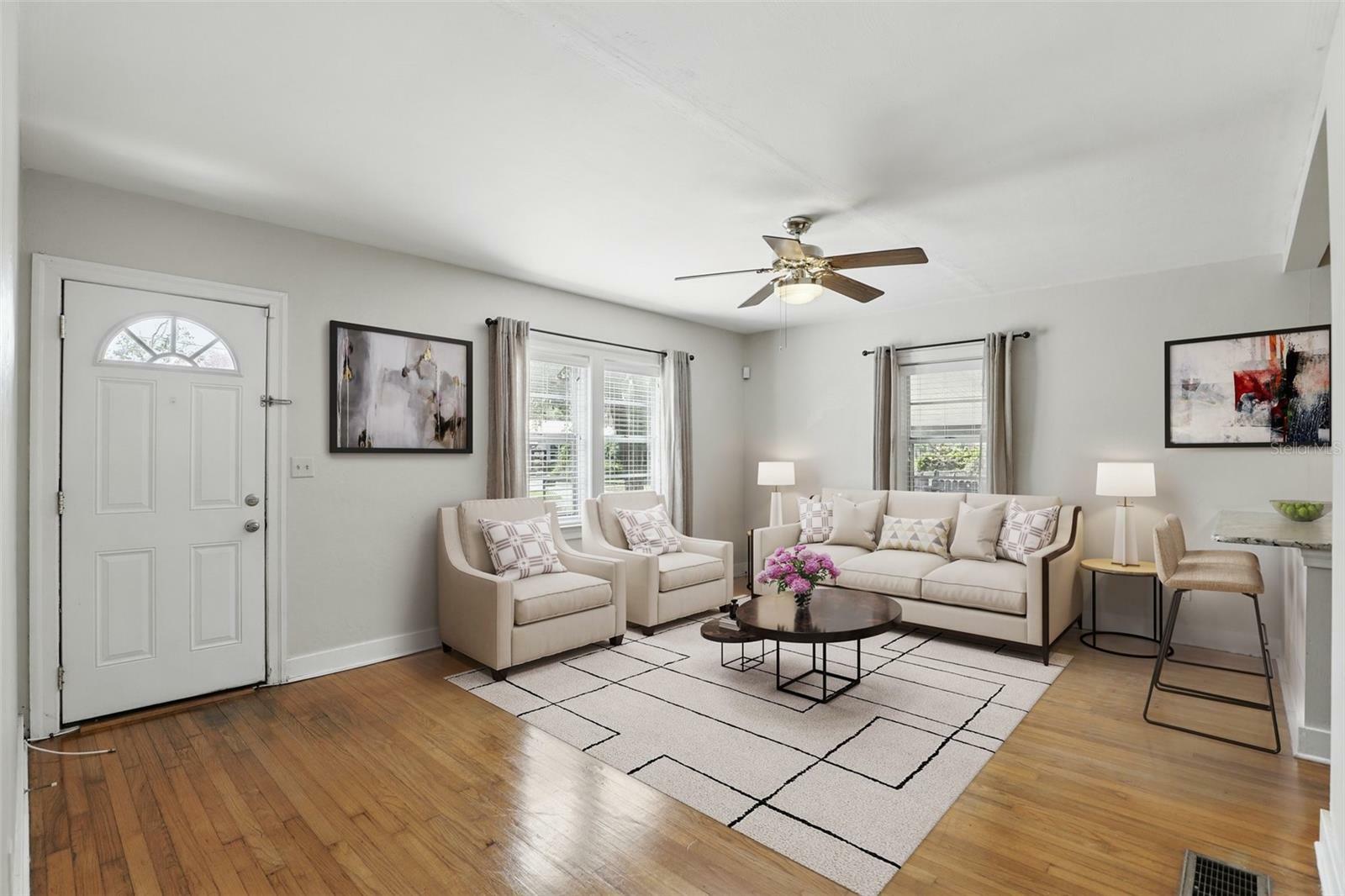 Property Photo: 1975 Staunton Avenue FL 32789