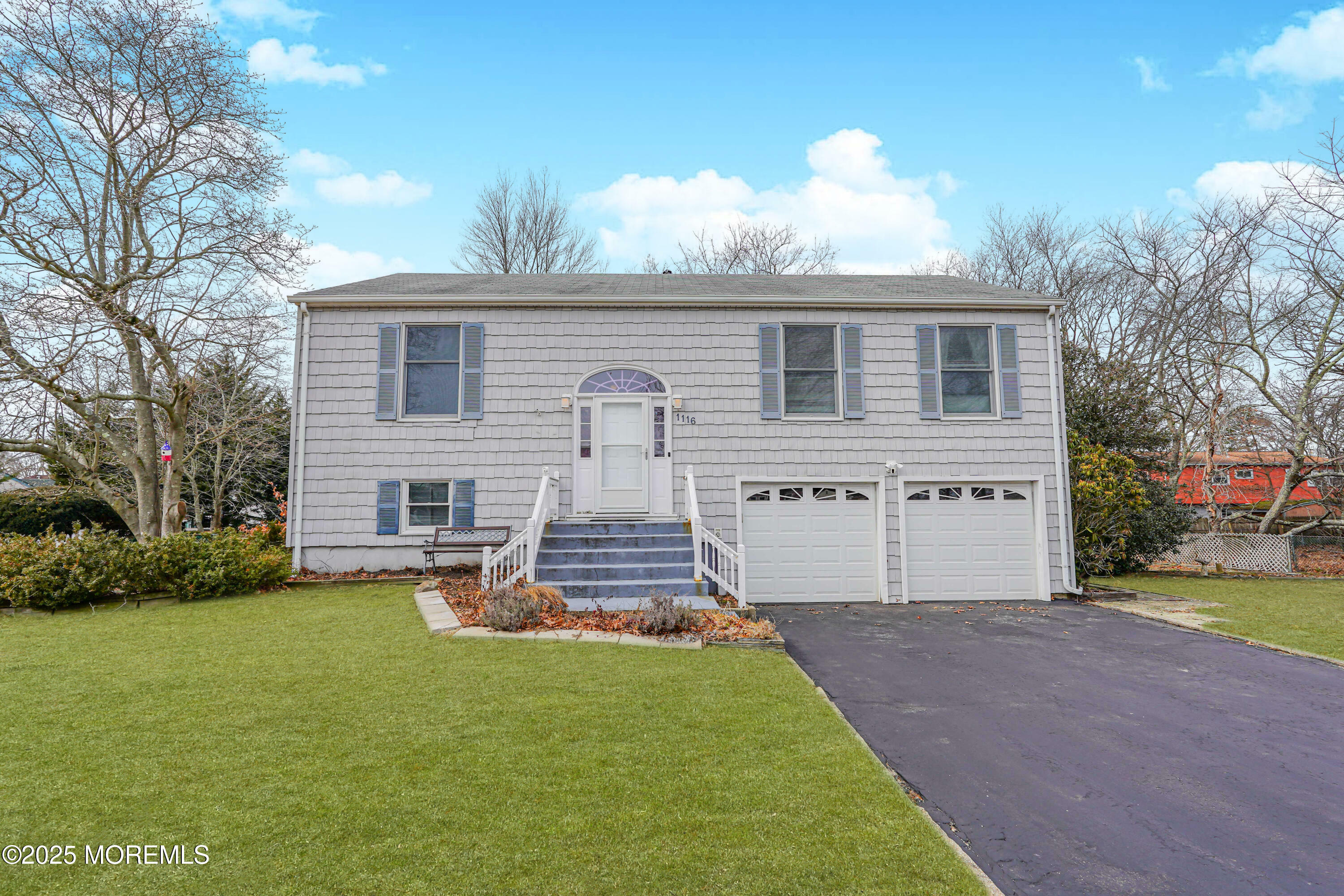 Property Photo: 1116 Kenton Drive NJ 08753