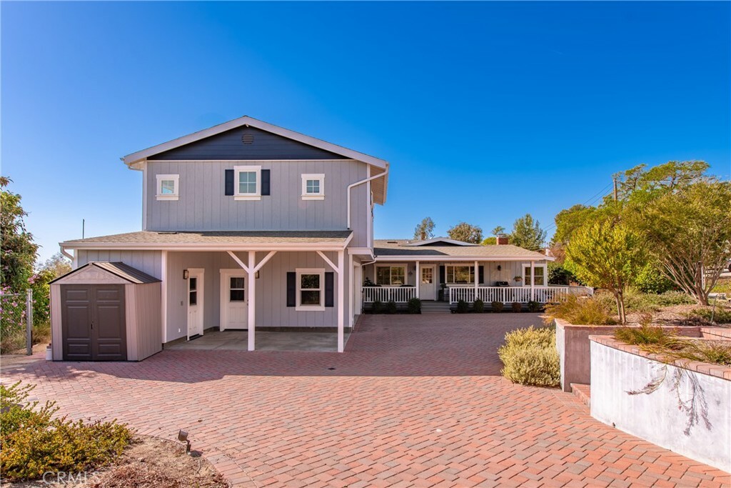 Property Photo: 2102 Buena Vista Drive CA 93010