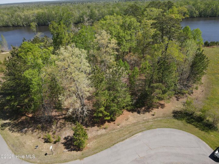 Property Photo:  Lot 9 9 Riversedge Drive  NC 27986 