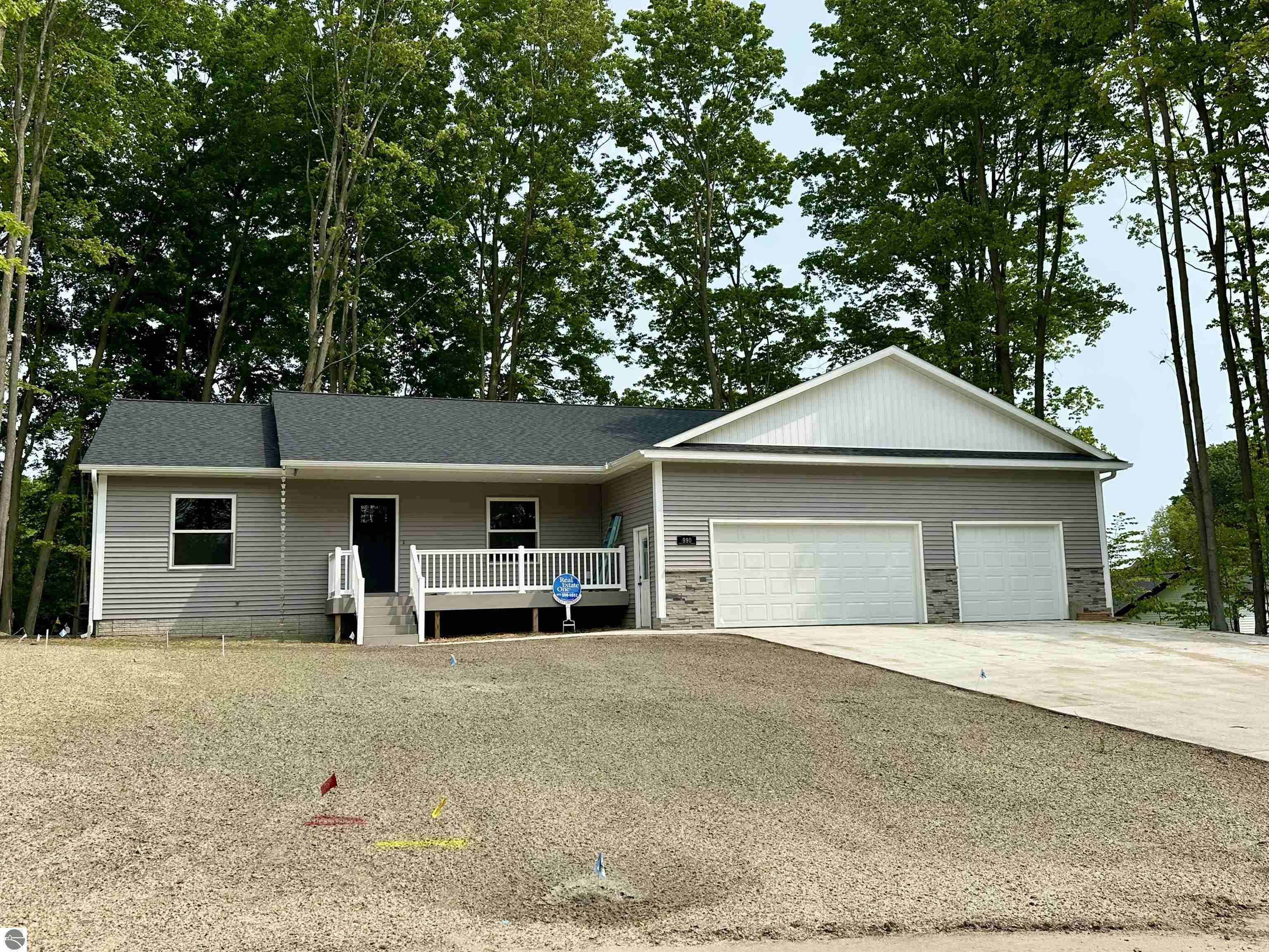 Property Photo: 990 Birmley Estates Drive MI 49696