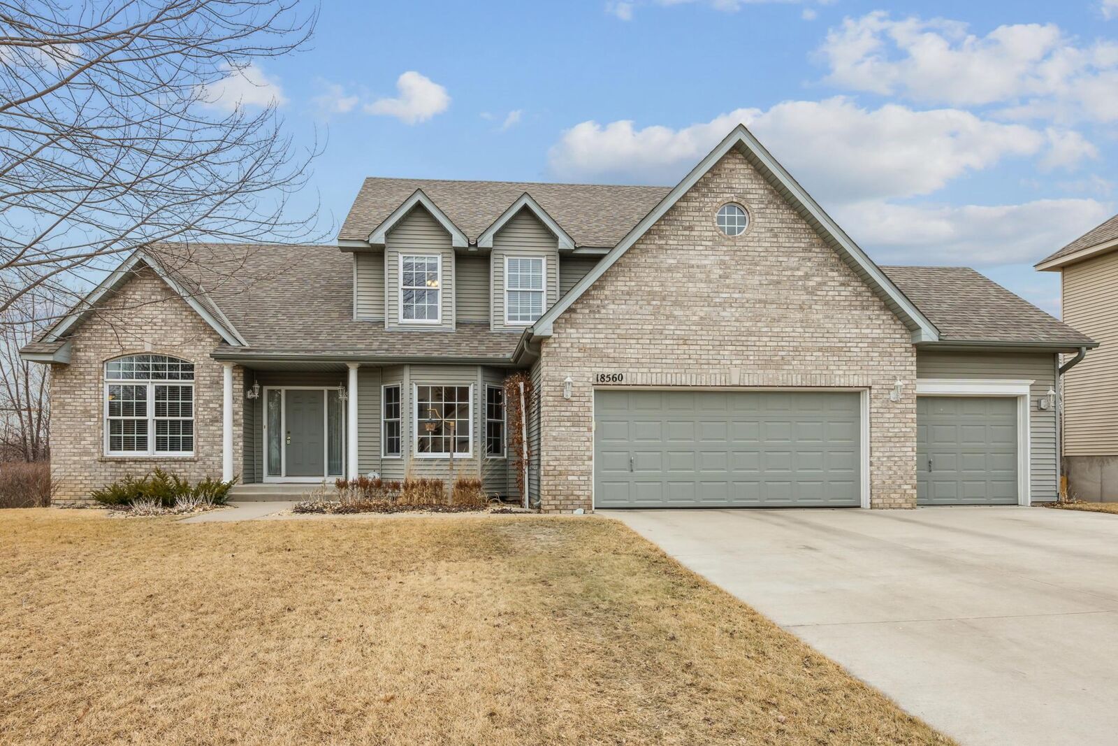 Property Photo:  18560 Smith Street NW  MN 55330 