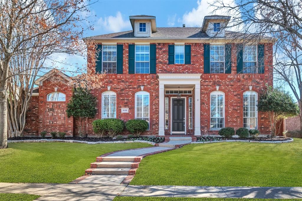 Property Photo: 8108 Hazeltine Drive TX 75025