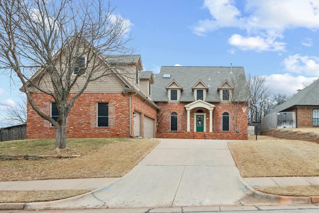 Property Photo: 1500 Vail Drive OK 73013