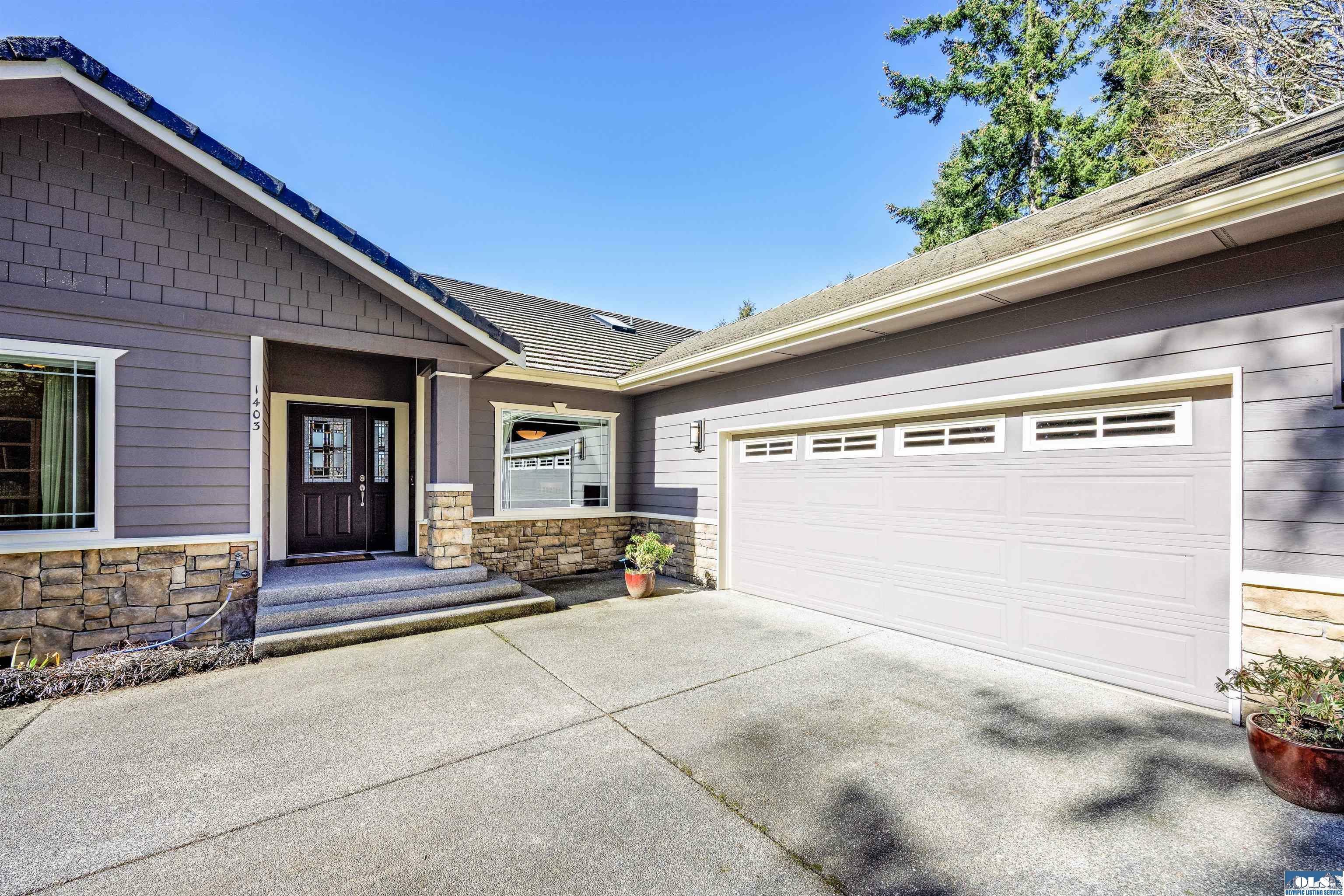 Property Photo: 1403 Fox Hollow Road WA 98382