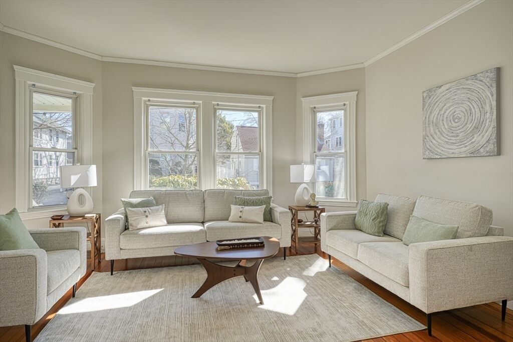 Property Photo:  22 Davis Rd 1  MA 02478 