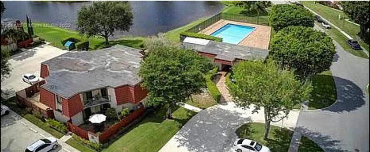 Property Photo:  3750 Victoria Drive  FL 33406 