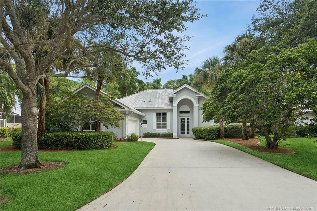 Property Photo:  558 SE Southwood Trail  FL 34997 