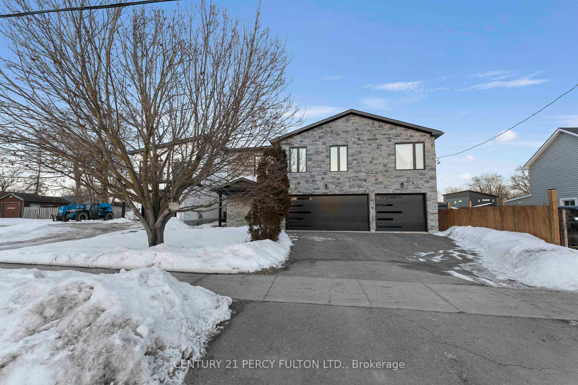 Property Photo: 59 South Church Street ON K8N 3B5
