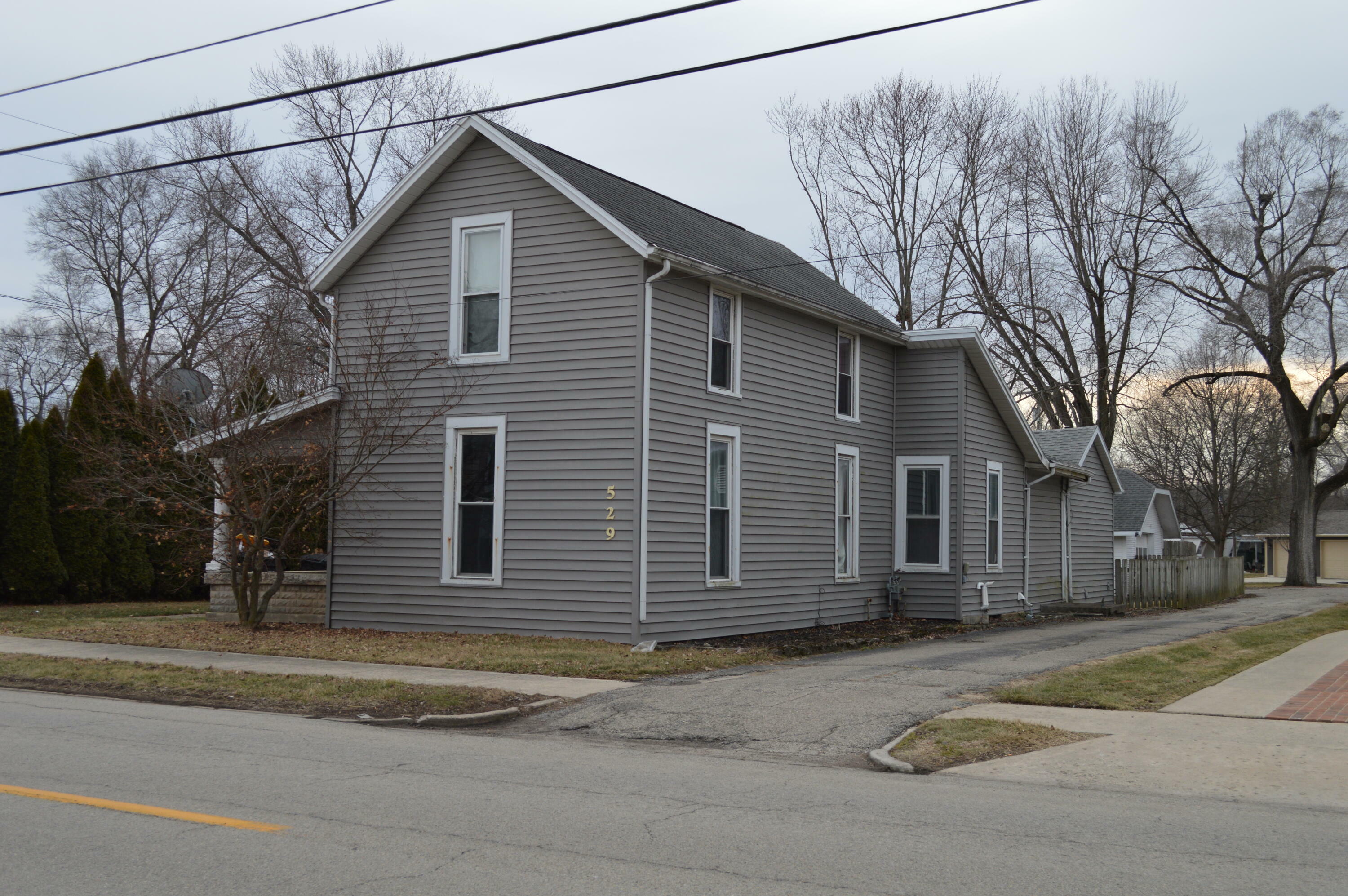 Property Photo:  529 N High Street  OH 45318 