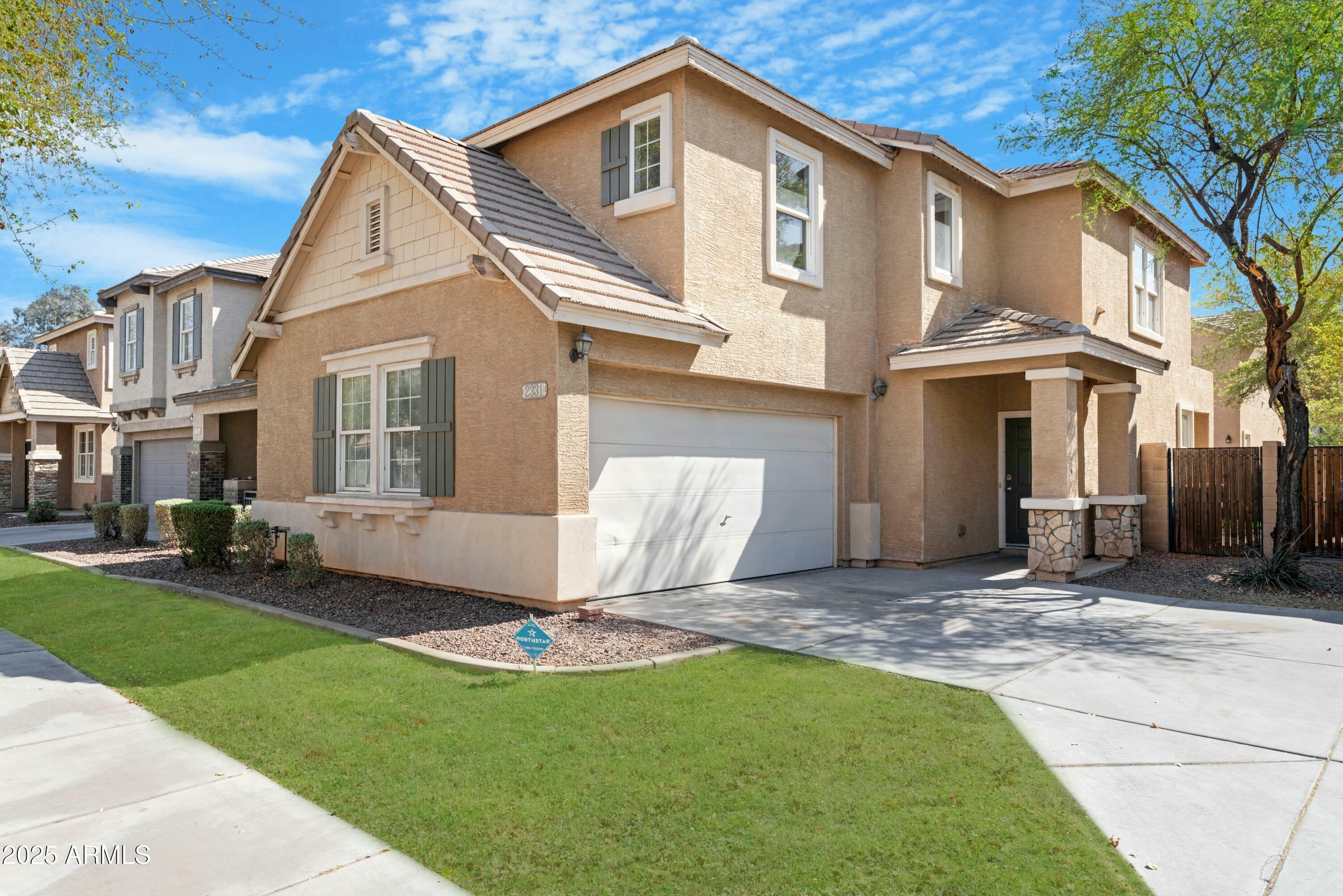 2331 E Pecan Road  Phoenix AZ 85040 photo