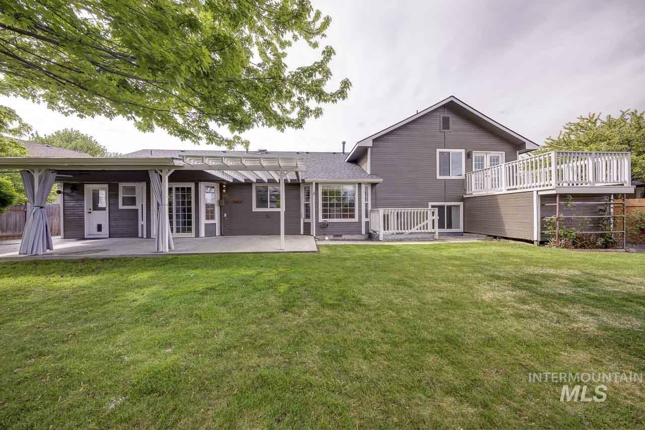Property Photo: 3092 W Sweetbriar ID 83646